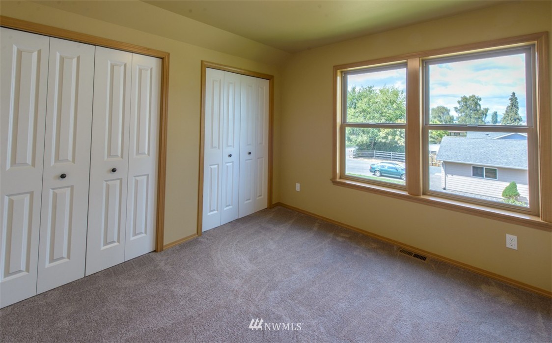 16107 McLean Road Mount Vernon, WA 98273 - Photo 9 of 25