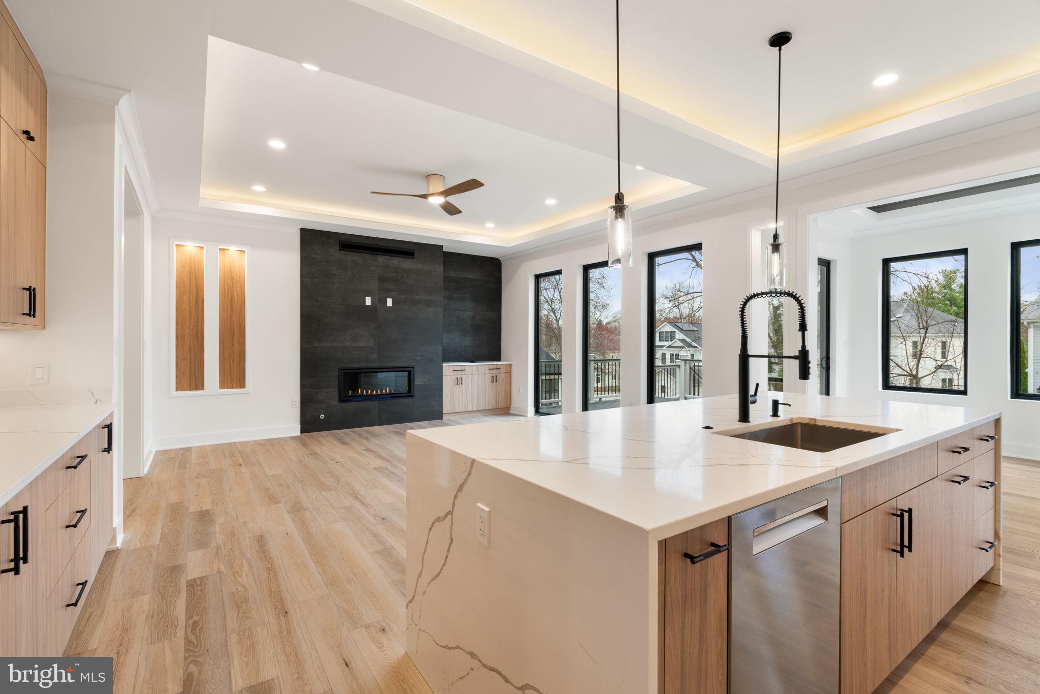 505 Adelman Circle Southwest Vienna, VA 22180 - Photo 17 of 85