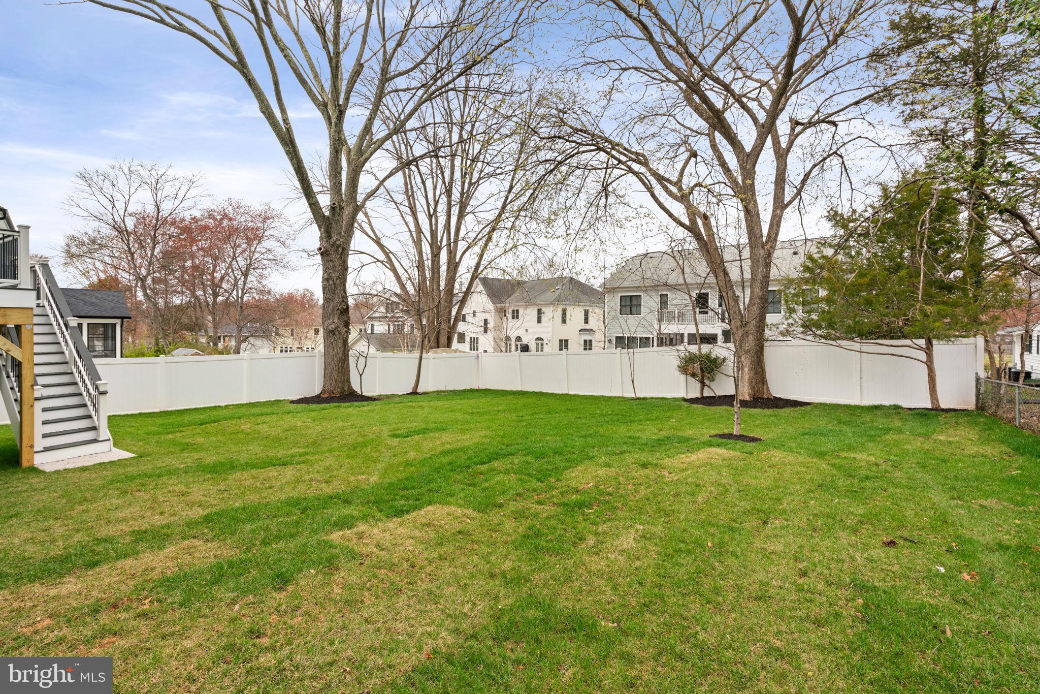 505 Adelman Circle Southwest Vienna, VA 22180 - Photo 82 of 85 a view of yard with tree s