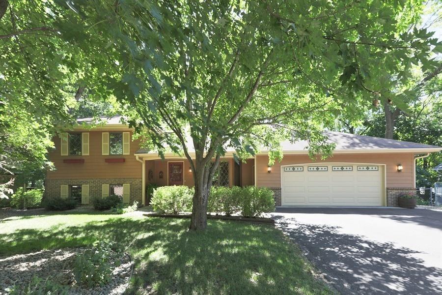 15719 Fish Point Road Prior Lake, MN 55372 - Photo 4 of 22 Gallery Image 4