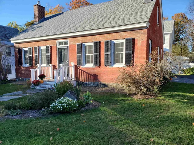 $574,000 | 7 Rogers Street, Walpole, NH 03608