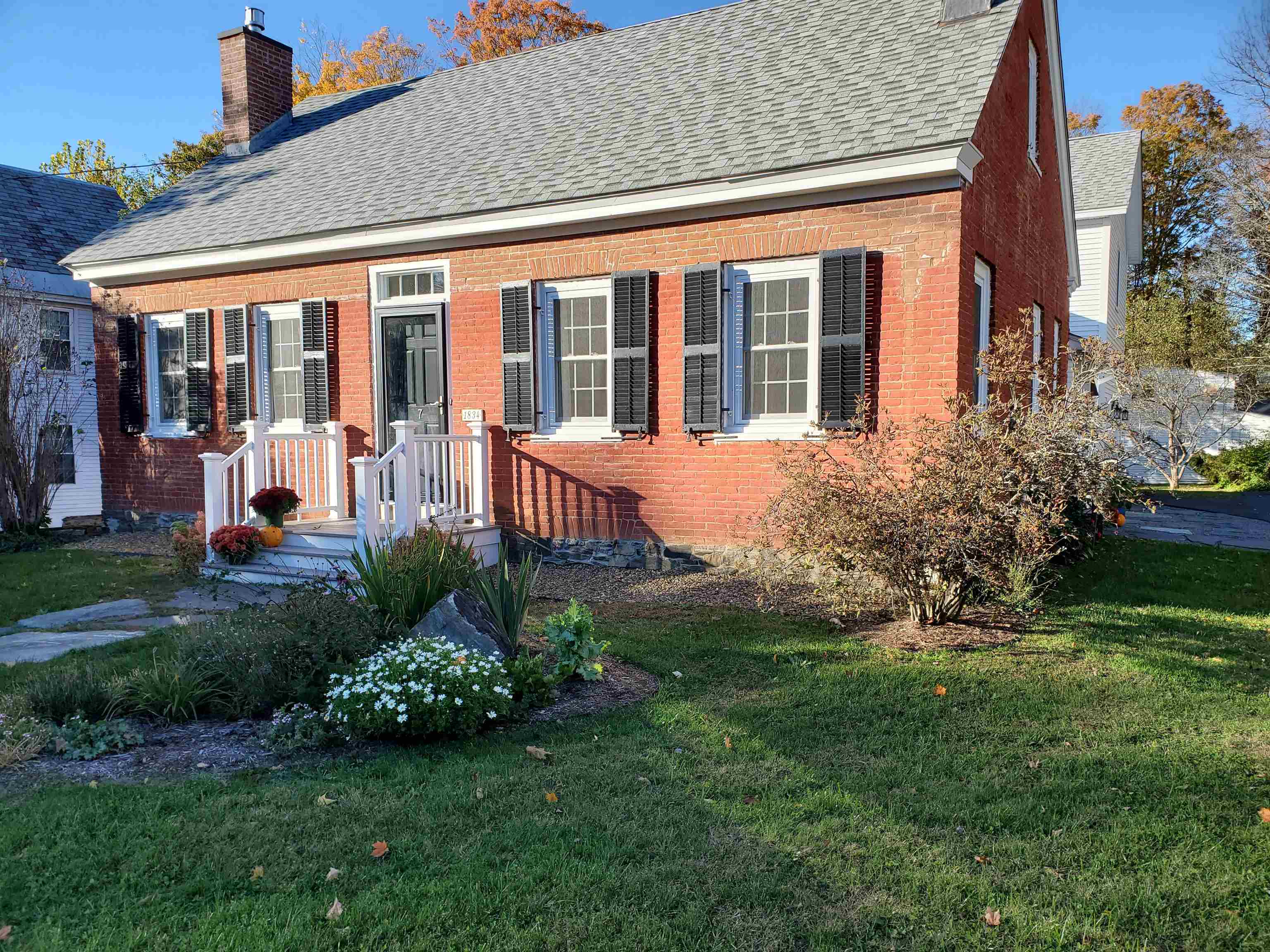 7 Rogers Street Walpole, NH 03608 - Photo 37 of 39