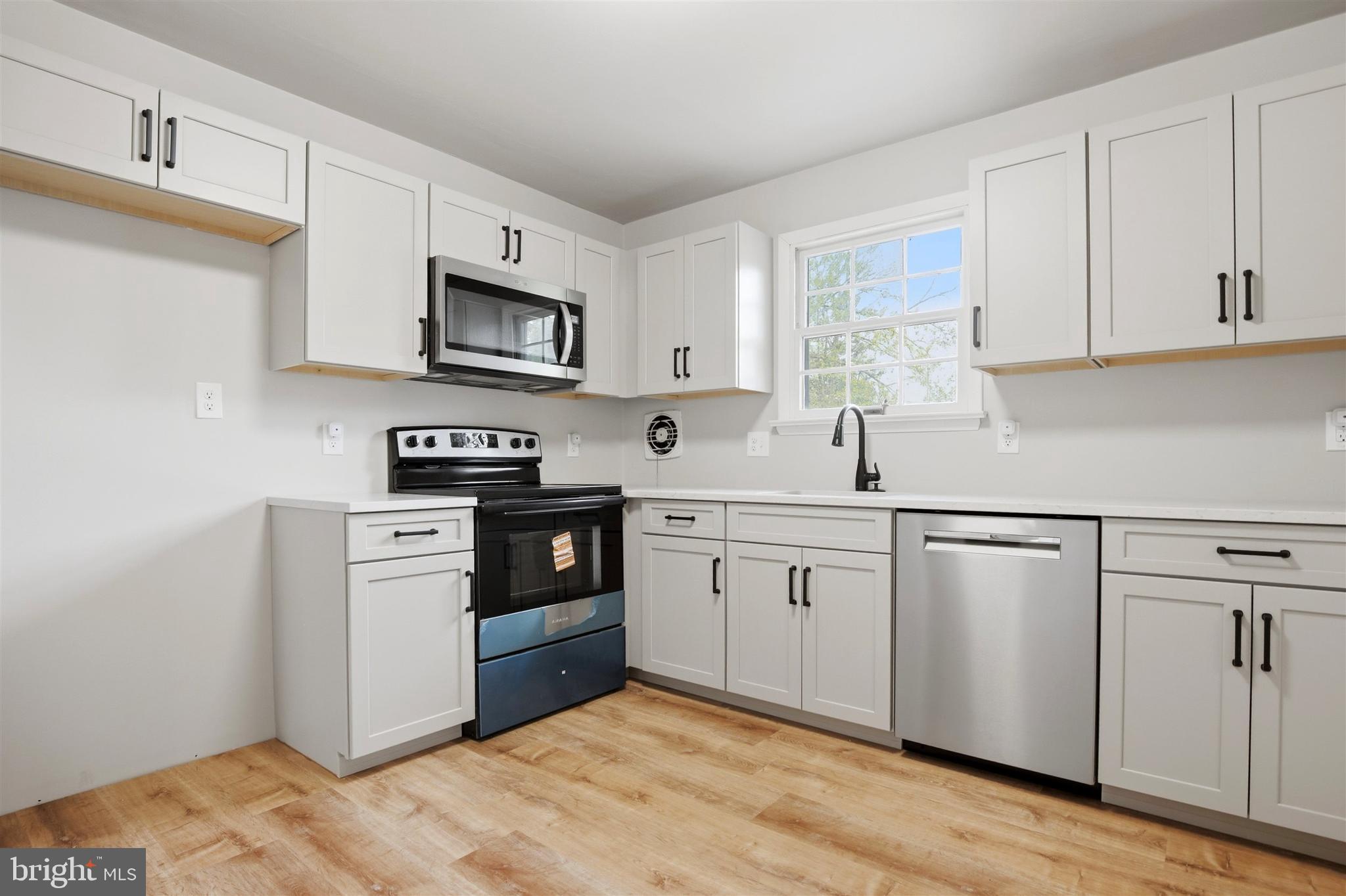 157 Blue Jay Road Chalfont, PA 18914 - Photo 7 of 25