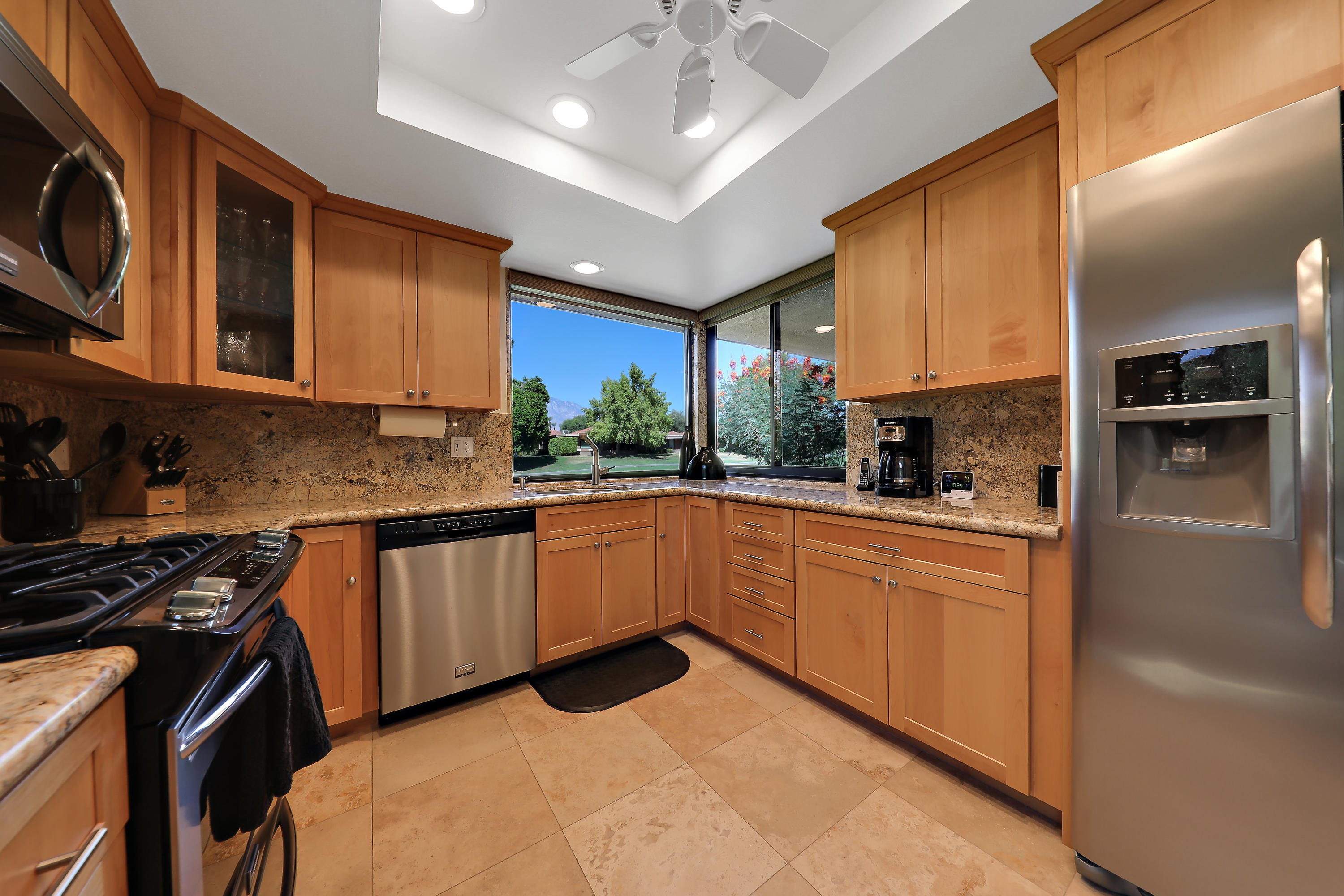 81 La Ronda Drive Rancho Mirage, CA 92270 - Photo 11 of 30 LaRonda81#13