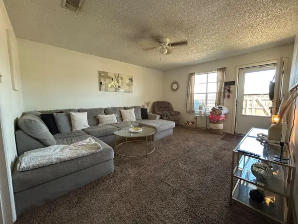 $800 | 2117 South Loop 289, Unit A, Lubbock, TX 79423