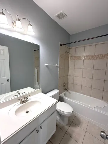 $2,200 | 13119 South Bellaire Estates Drive, Houston, TX 77072