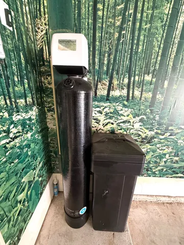 a view of a brick building with many windows