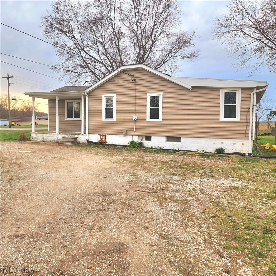 6923 Alliance Road Northwest Malvern, OH 44644 - Photo 3 of 24