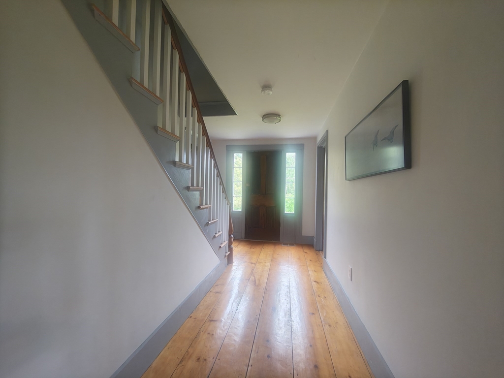 34 George Street Mendon, MA 01756 - Photo 5 of 34