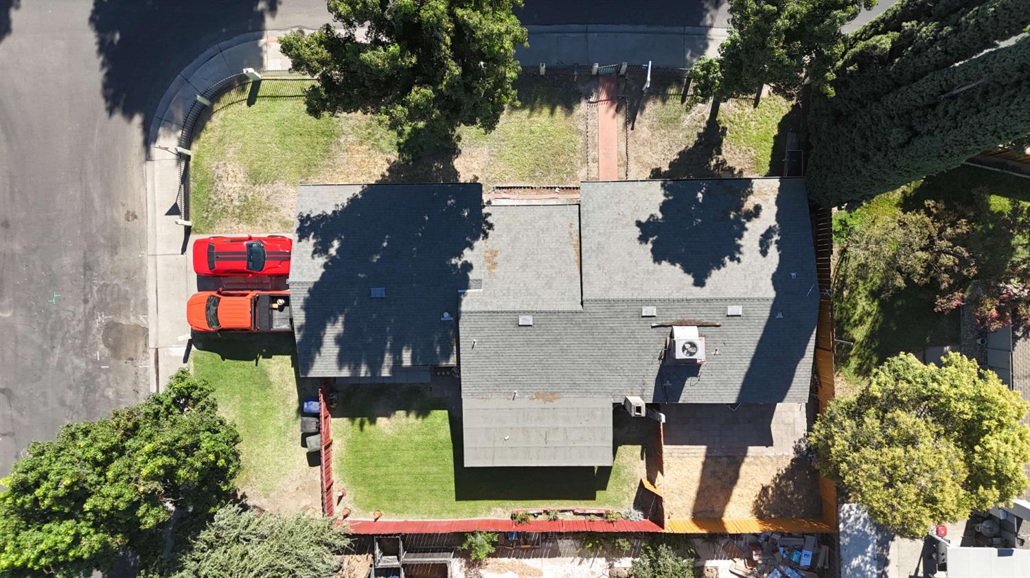 4005 Honey Creek Road Modesto, CA 95356 - Photo 6 of 25 an aerial view of houses with yard