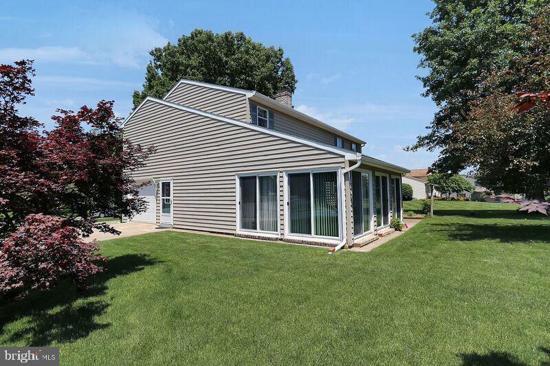 10 Carriage Road Palmyra, PA 17078 - Photo 3 of 19 Gallery Image 3