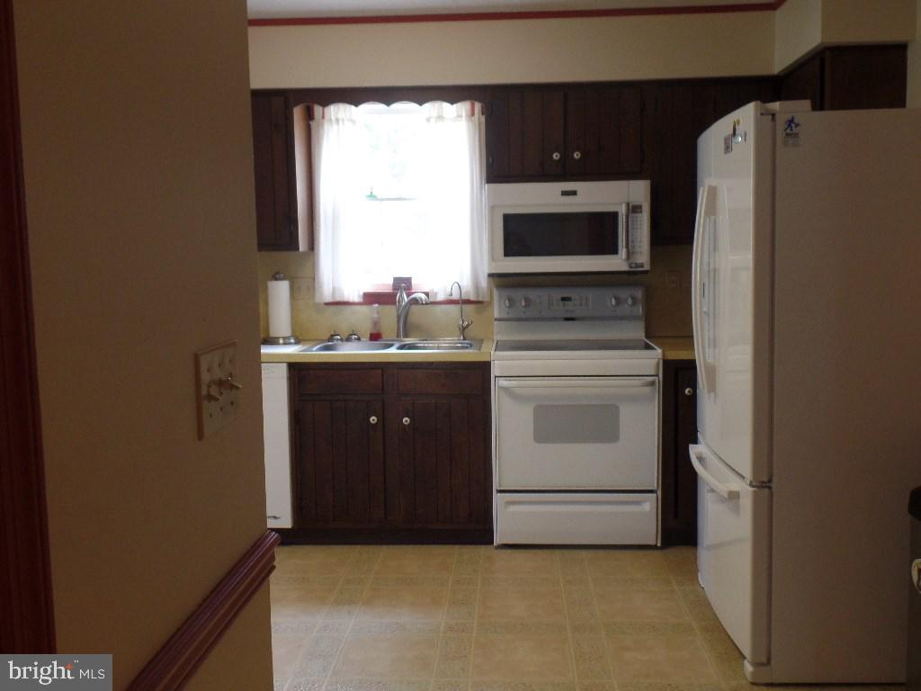 10 Carriage Road Palmyra, PA 17078 - Photo 7 of 19 Gallery Image 7