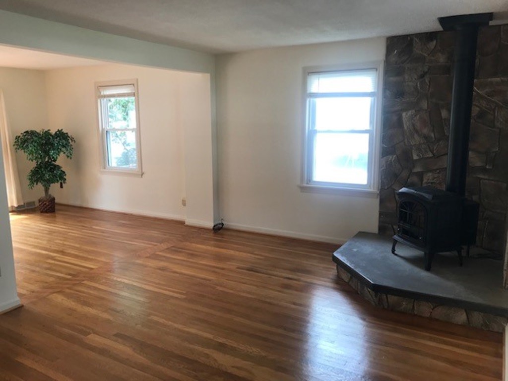 299 Pemberton Road Irondequoit, NY 14622 - Photo 5 of 30