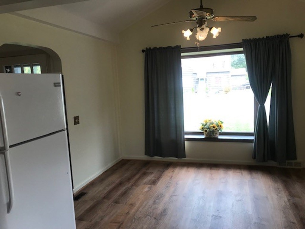 299 Pemberton Road Irondequoit, NY 14622 - Photo 10 of 30