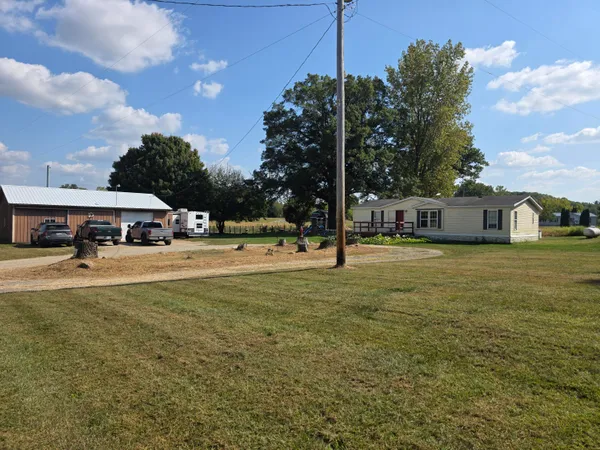 $145,000 | 29510 S Drive North, Springport, MI 49284