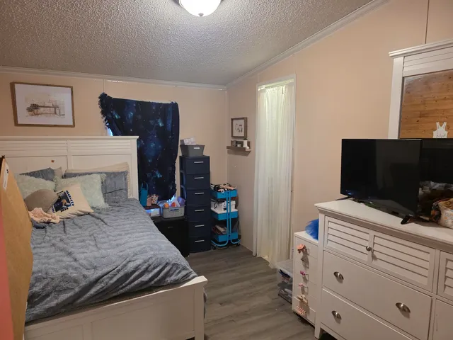 $155,000 | 29510 S Drive North, Springport, MI 49284