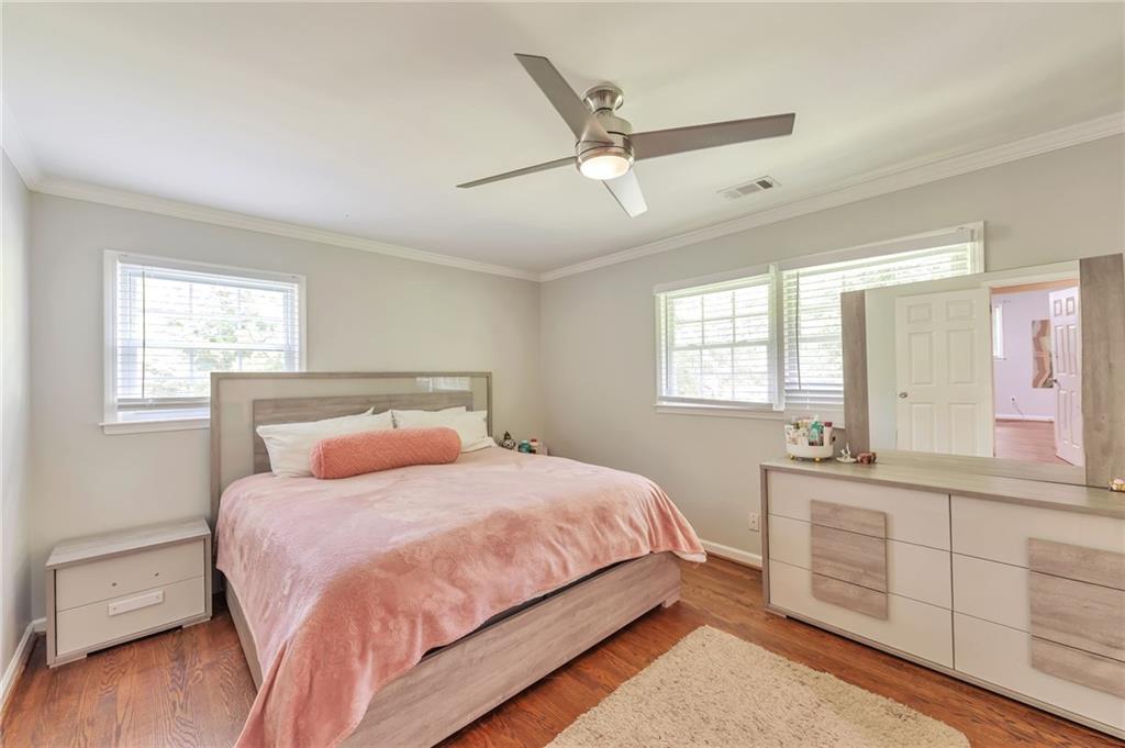 1651 Murdock Road Marietta, GA 30062 - Photo 11 of 30