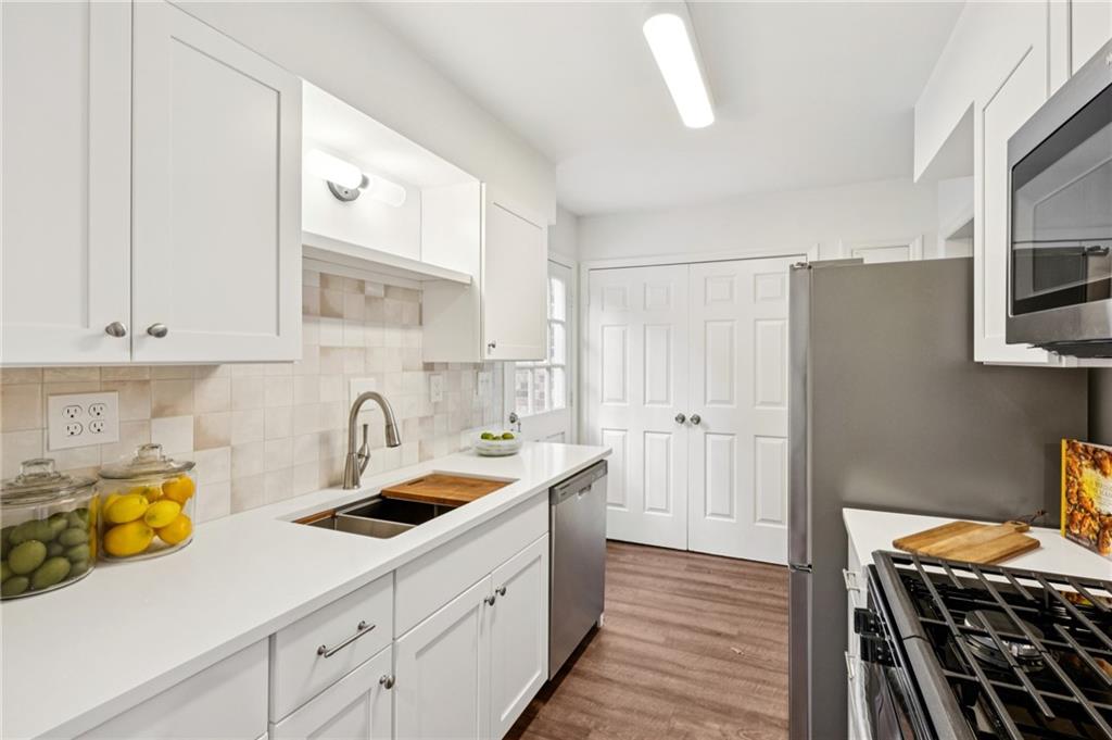 2370 Leafgate Road Decatur, GA 30033 - Photo 14 of 59