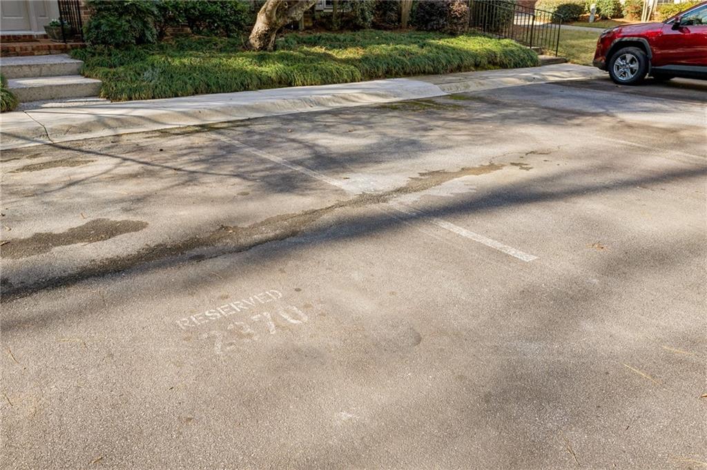 2370 Leafgate Road Decatur, GA 30033 - Photo 44 of 59