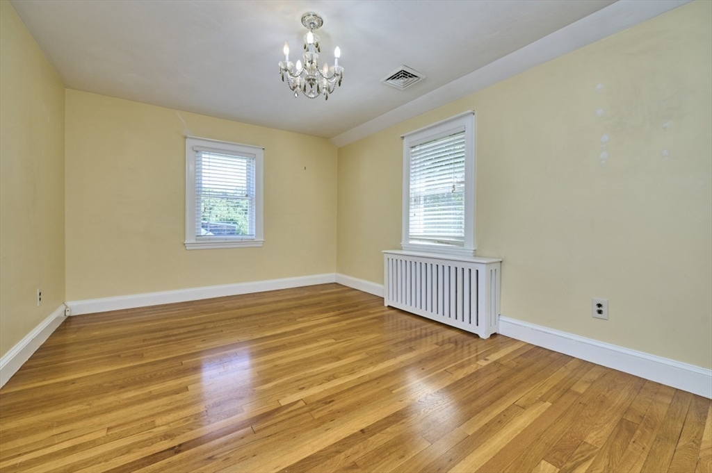 77 Prentice Street Waltham, MA 02451 - Photo 16 of 21 Gallery Image 16