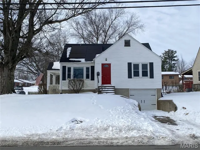 $170,000 | 411 North Farmington Road, Jackson, MO 63755