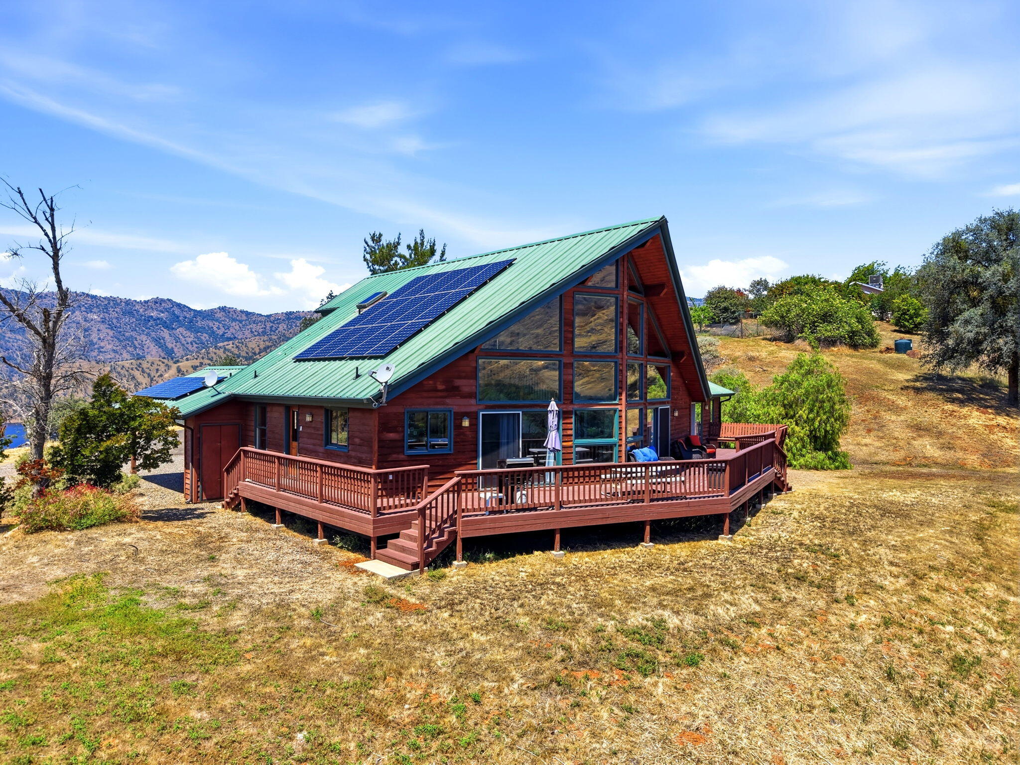 40679 Crystal Drive Three Rivers, CA 93271 - Photo 5 of 53 3-40679_Crystal_Dr_-_Three_Rivers_CA_002