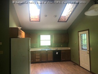7 View Drive Elkview, WV 25071 - Photo 6 of 30 Gallery Image 6