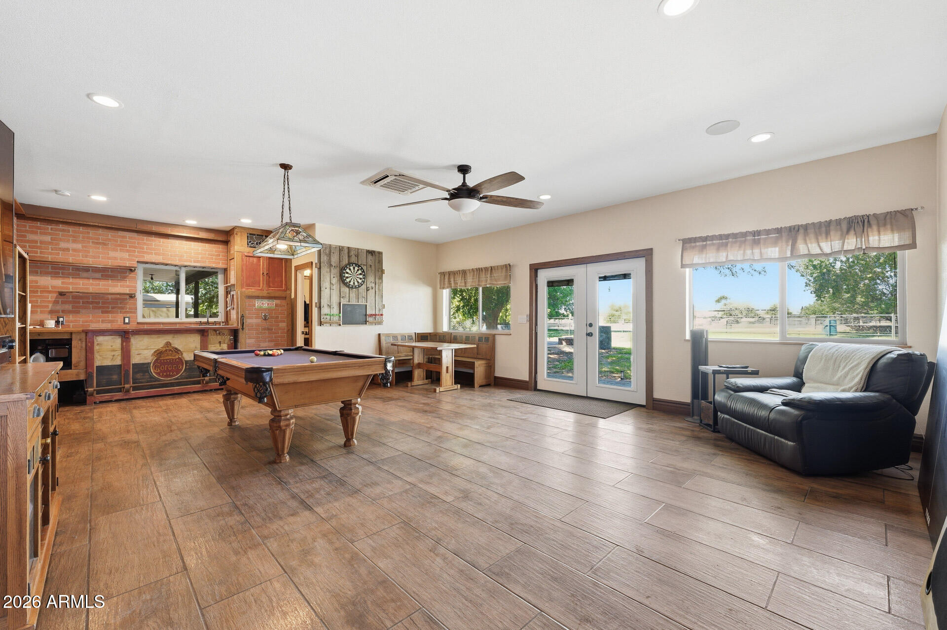 2076 East Willis Road Gilbert, AZ 85297 - Photo 21 of 80 021-rec-room