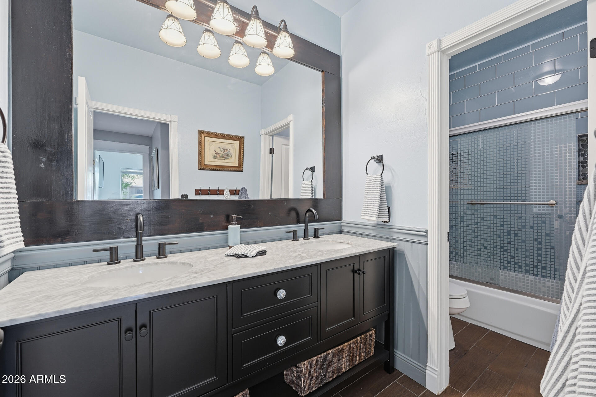 2076 East Willis Road Gilbert, AZ 85297 - Photo 45 of 80 045-bathroom 2