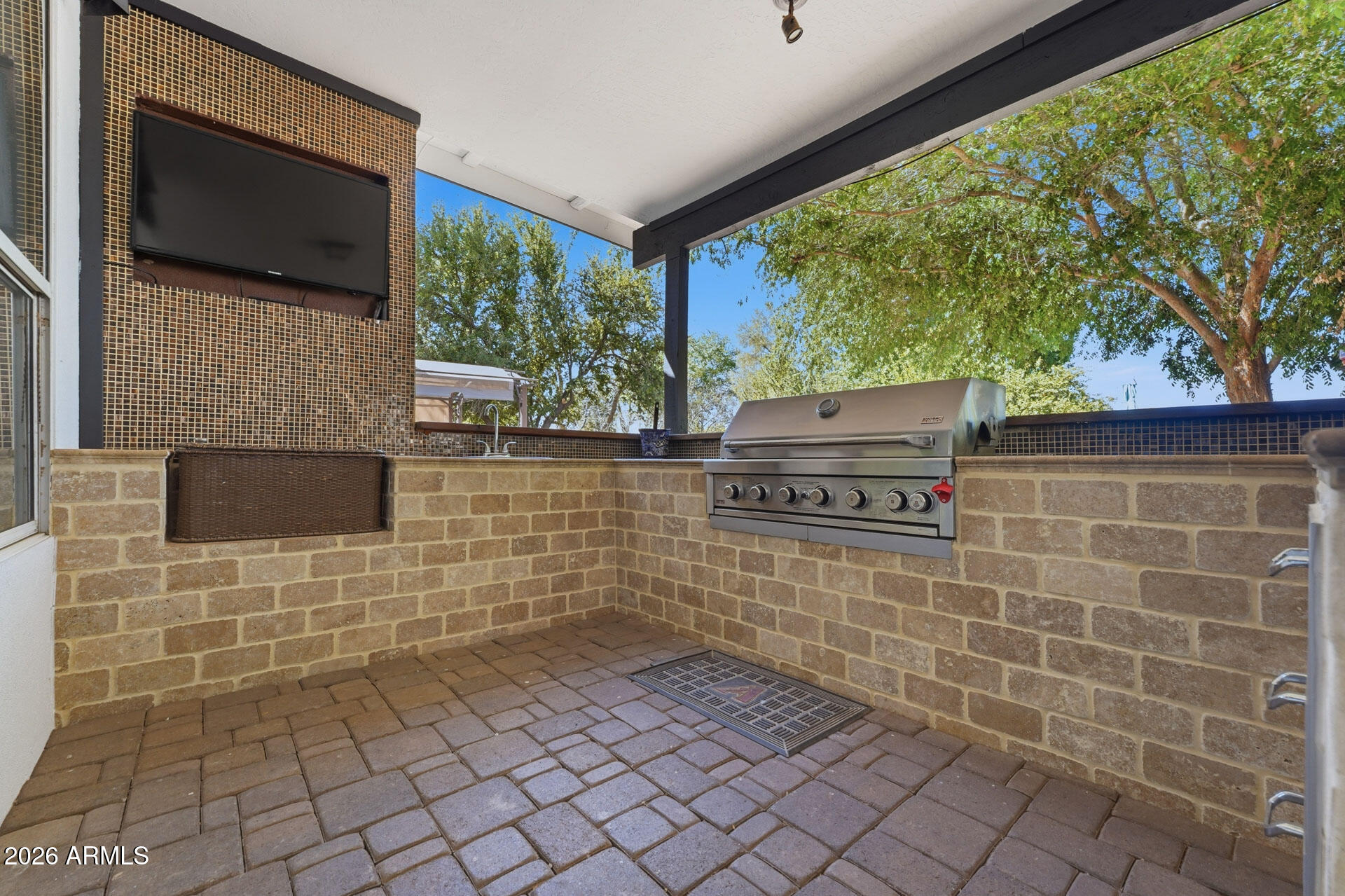 2076 East Willis Road Gilbert, AZ 85297 - Photo 49 of 80 049-rear-patio