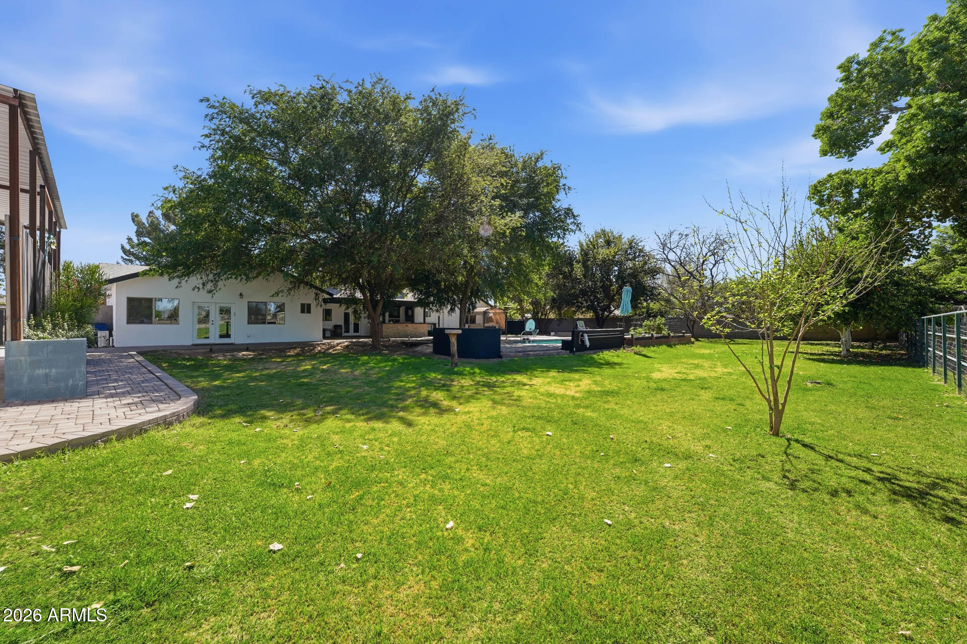 2076 East Willis Road Gilbert, AZ 85297 - Photo 4 of 30 054-backyard