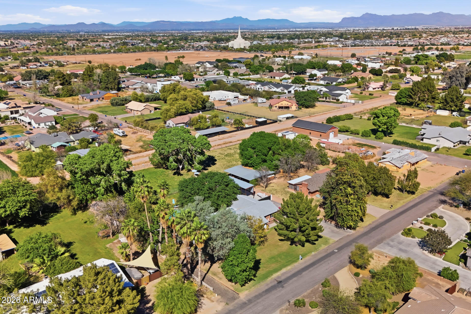 2076 East Willis Road Gilbert, AZ 85297 - Photo 69 of 80 069-aerial