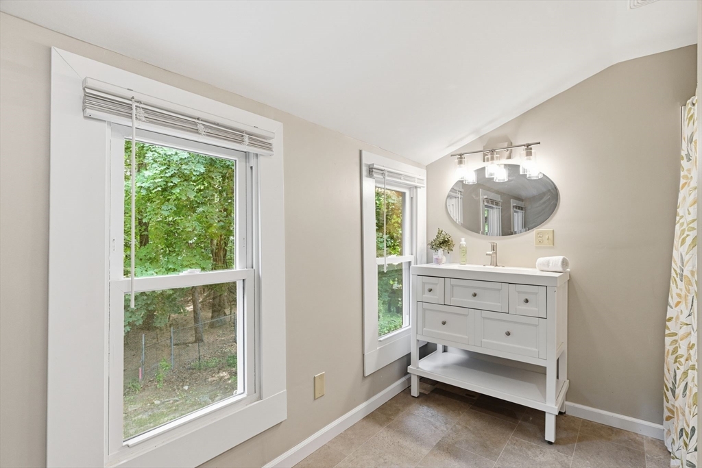 26 Wood Road Westfield, MA 01085 - Photo 22 of 42