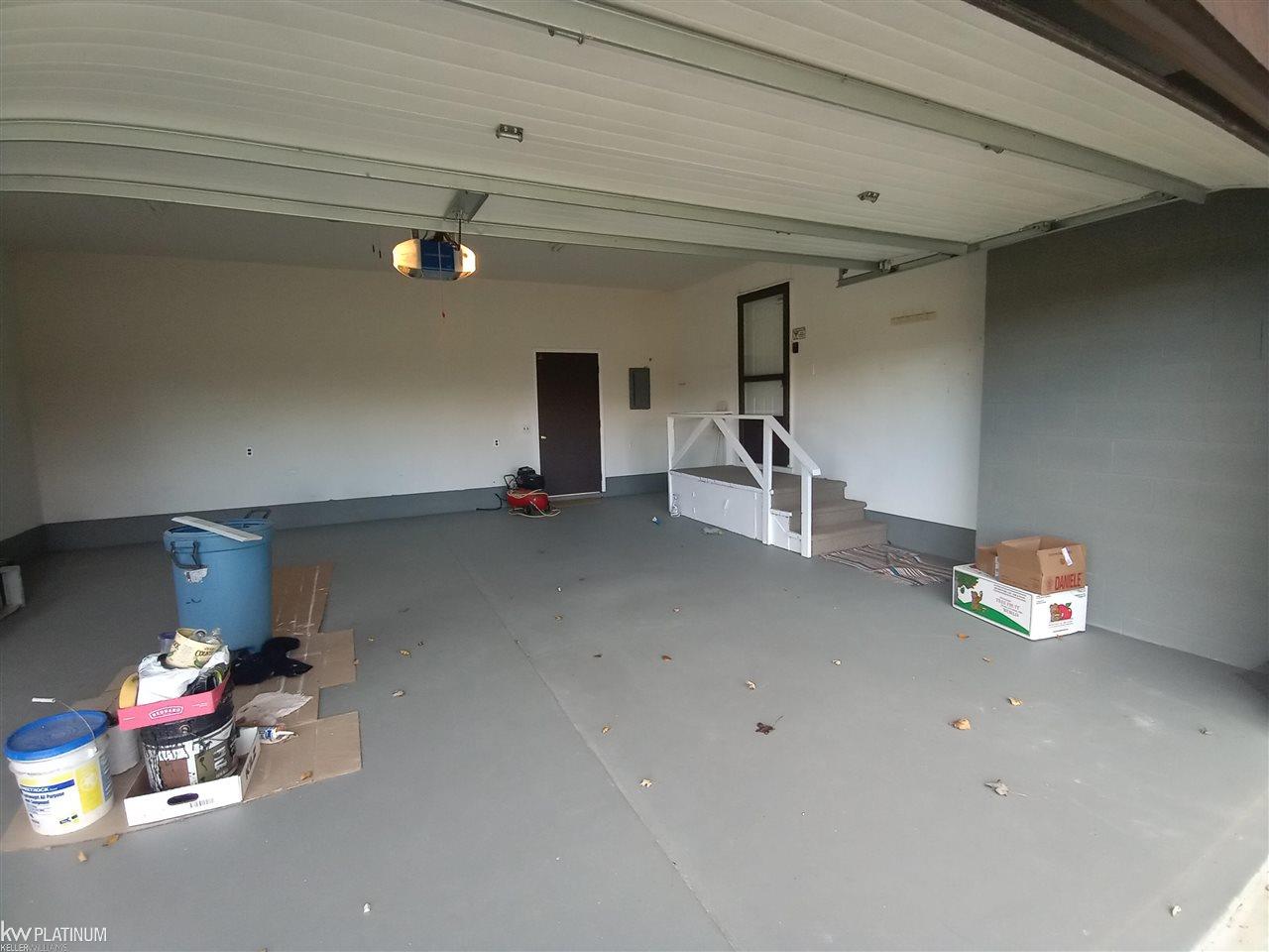 9757 Rynn Road Avoca, MI 48006 - Photo 7 of 66