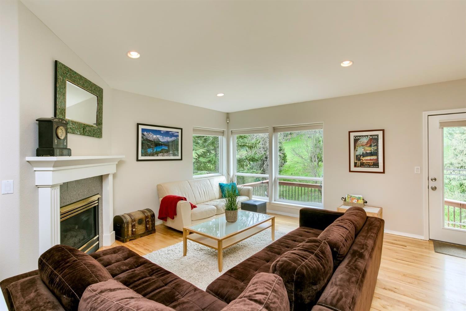 792 Roca Street Ashland, OR 97520 - Photo 10 of 32 Additional Photo