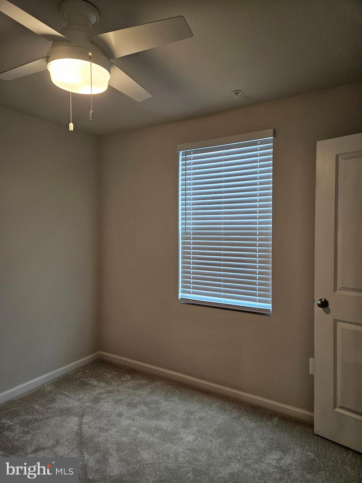 131 Mariners Way Cambridge, MD 21613 - Photo 21 of 28 Guest bedroom