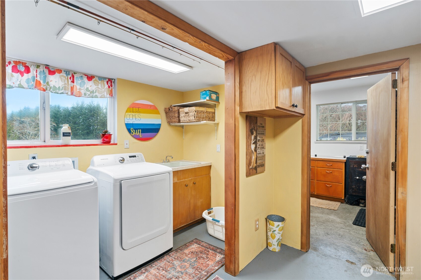 245 Joe Rocky Road Raymond, WA 98577 - Photo 25 of 40 a utility room with dryer and washer
