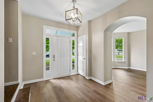 $355,000 | 37059 Murphy Webb Avenue, Prairieville, LA 70769