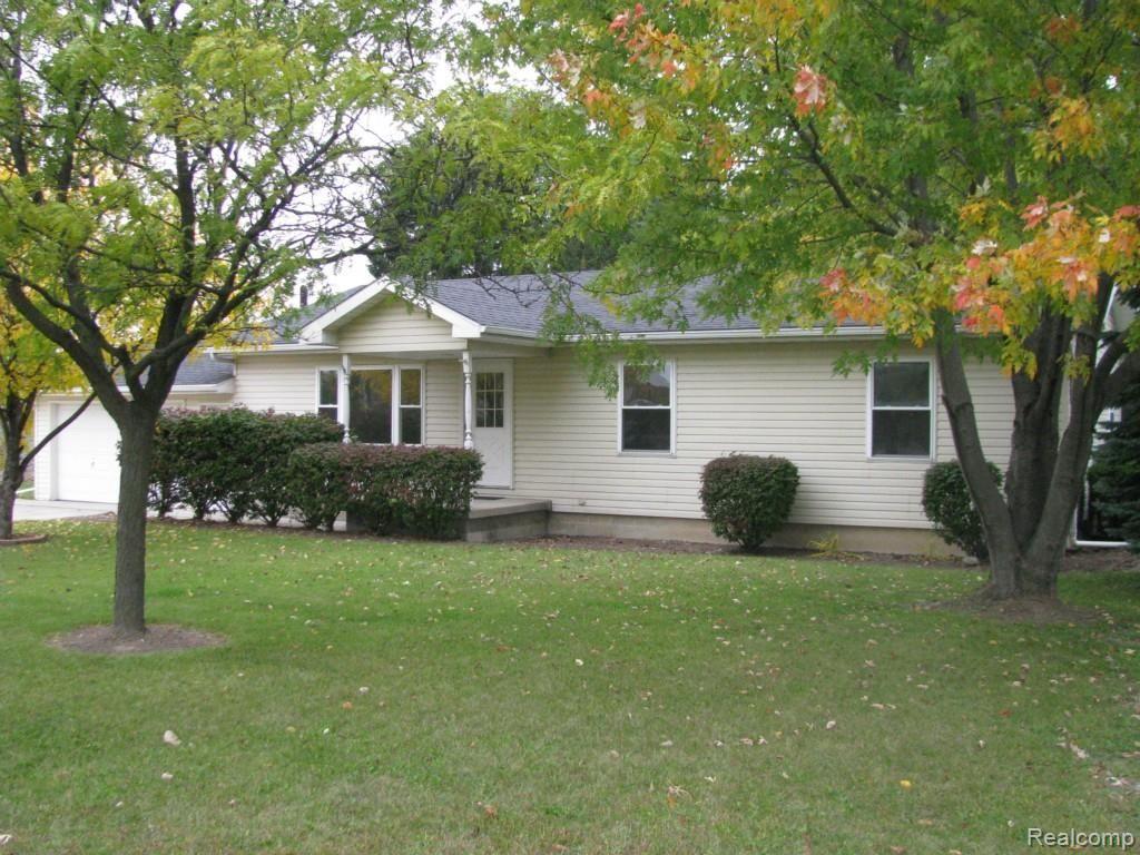 5596 East Dunbar Road Monroe, MI 48161 - Photo 1 of 8 5596 dunbar 053.jpg