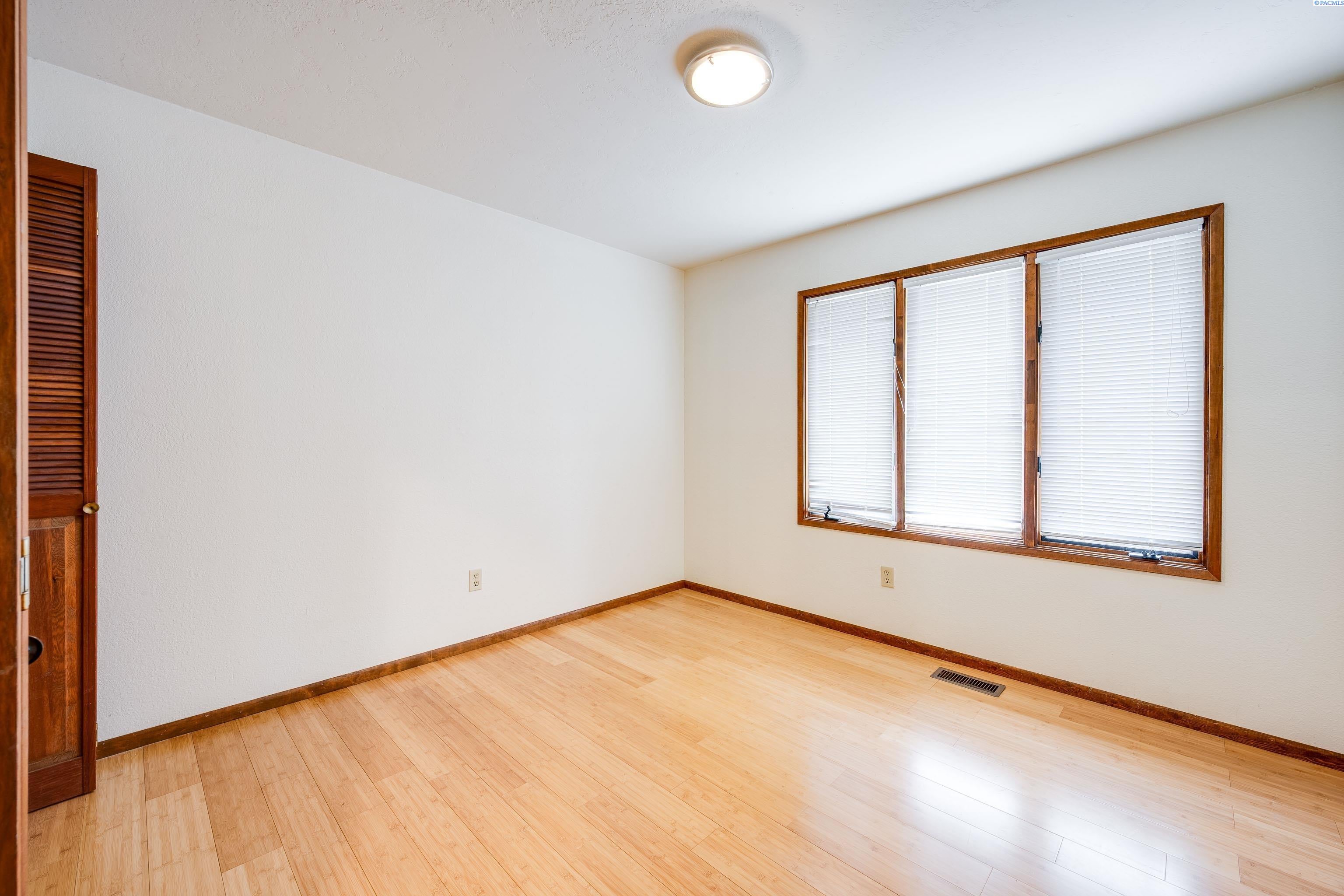 1007 Southeast Glen Echo Road Pullman, WA 99163 - Photo 29 of 38 Gallery Image 29
