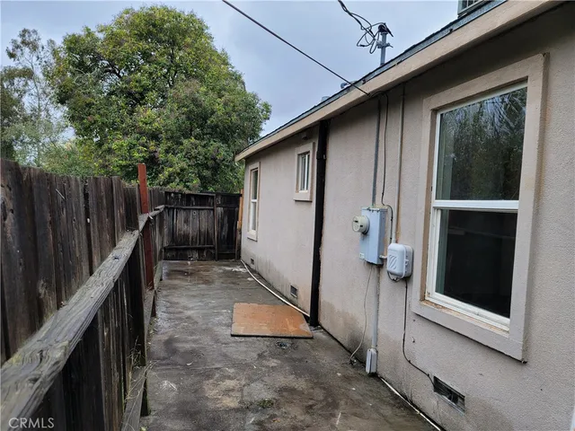 a view of outdoor space