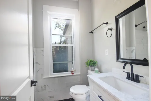 $375,000 | 11887 Somerset Avenue, Princess Anne, MD 21853