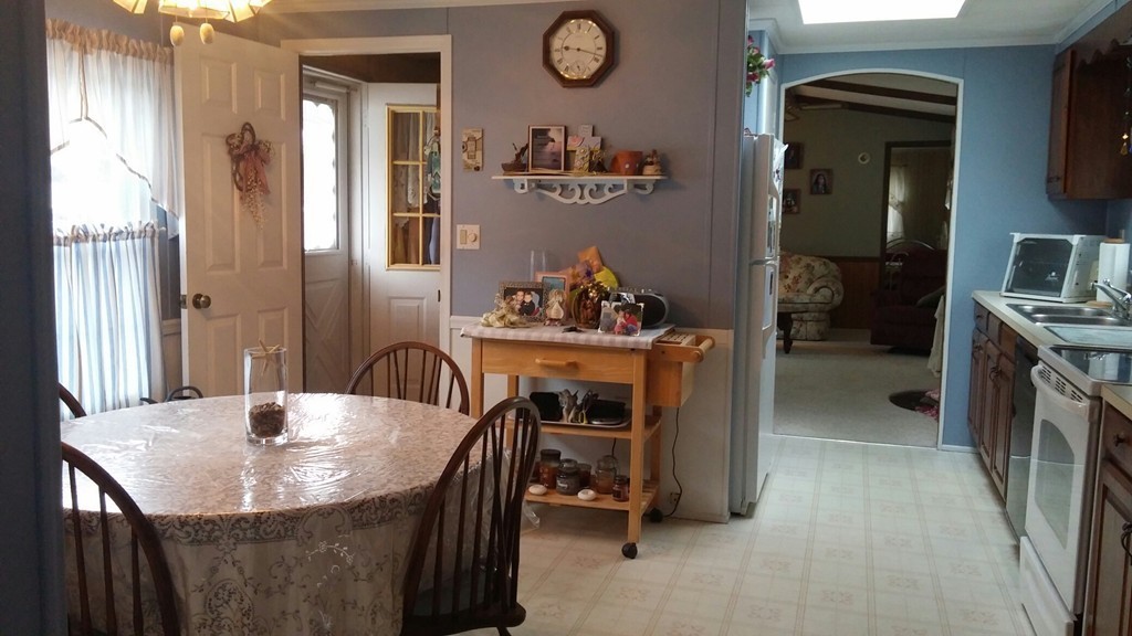 14 Patriot Road Taunton, MA 02780 - Photo 7 of 10 Gallery Image 7