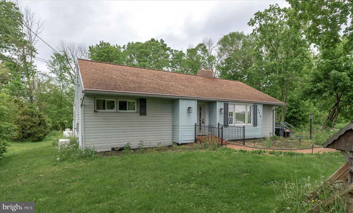 848 North Deodate Road Elizabethtown, PA 17022 - Photo 2 of 23 Gallery Image 2