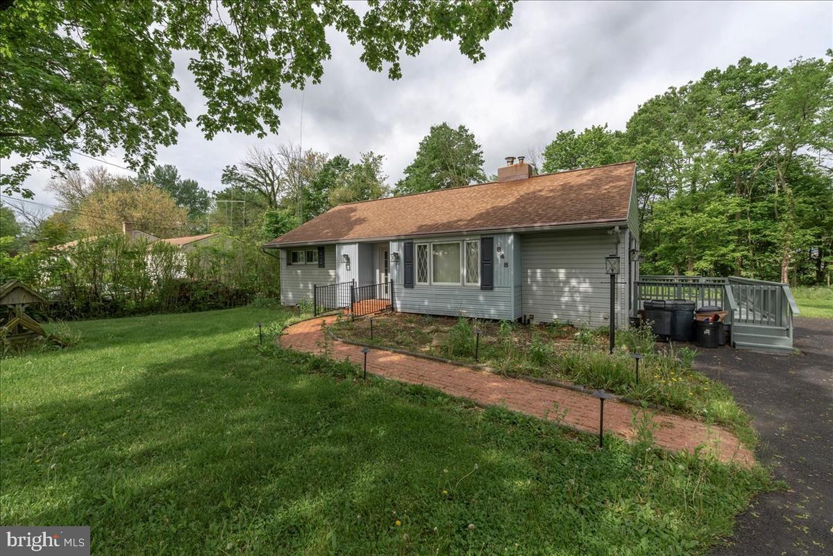 848 North Deodate Road Elizabethtown, PA 17022 - Photo 4 of 23 Gallery Image 4