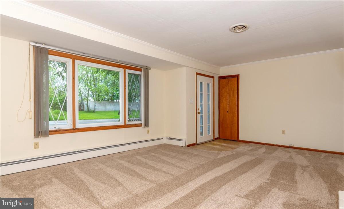 848 North Deodate Road Elizabethtown, PA 17022 - Photo 5 of 23 Gallery Image 5