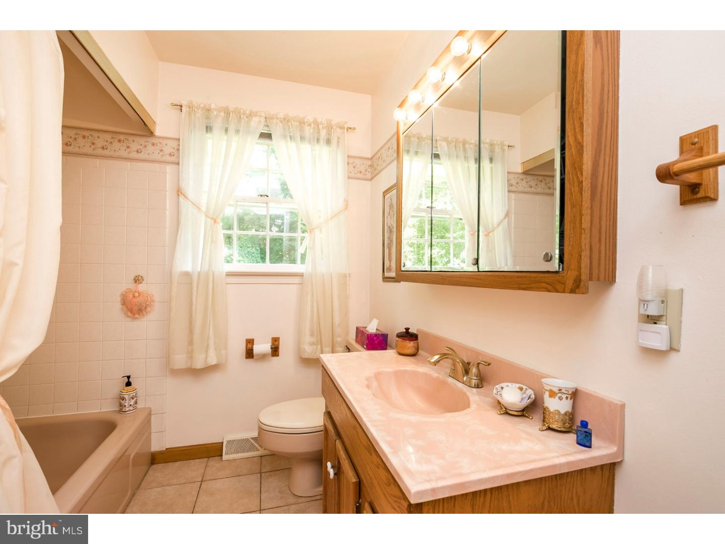 212 Isabella Road Elverson, PA 19520 - Photo 19 of 25 Gallery Image 19