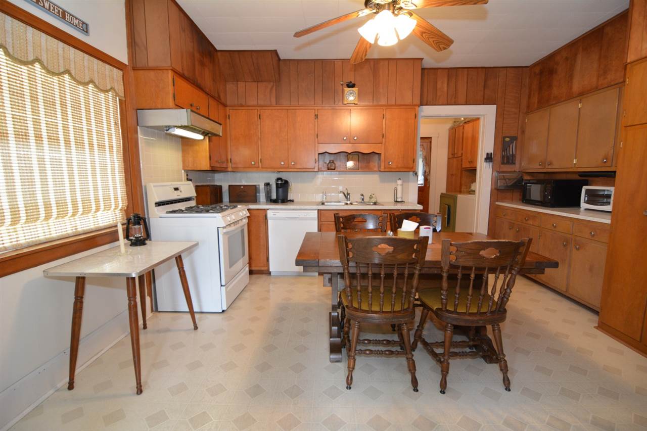 16820 Hepler Road Haubstadt, IN 47639 - Photo 9 of 28 Gallery Image 9