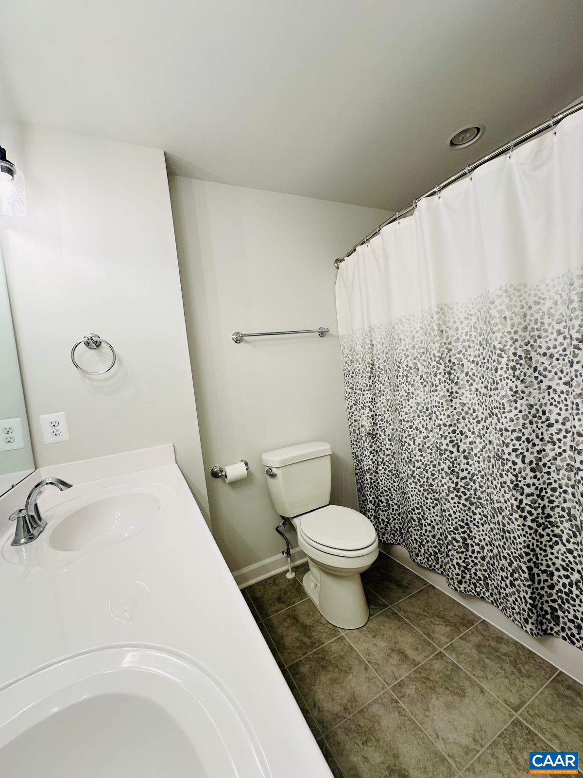 3223 Horizon Road Charlottesville, VA 22902 - Photo 19 of 30 Hall Bath Additional View