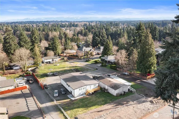 $849,990 | 7415 100th Street East, Puyallup, WA 98373